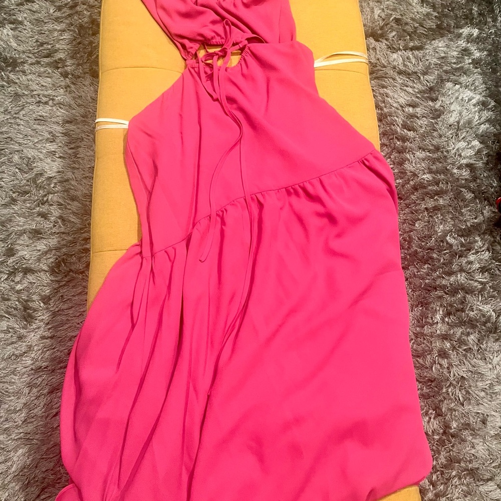 Gorgeous BCBG summer dress
